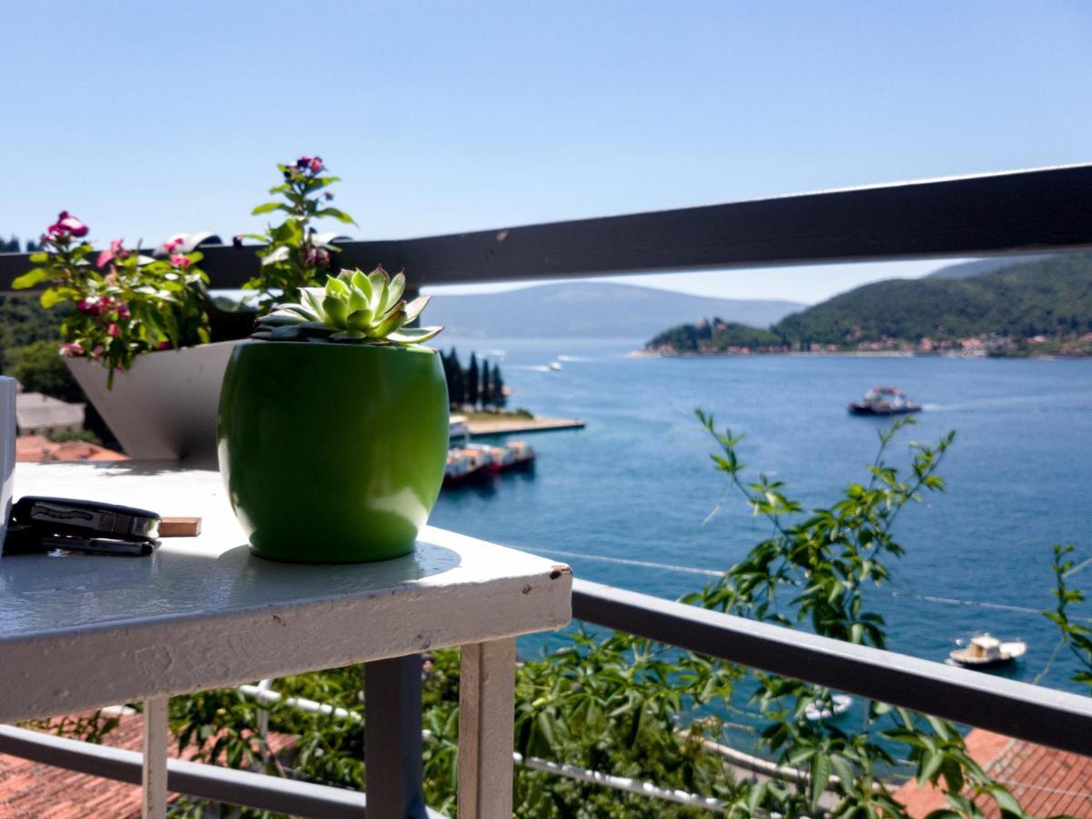 Apartments Eftimov Tivat Eksteriør billede